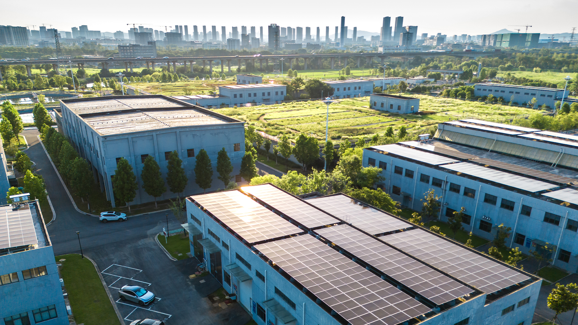 再生可能エネルギー　太陽光発電　風力発電　